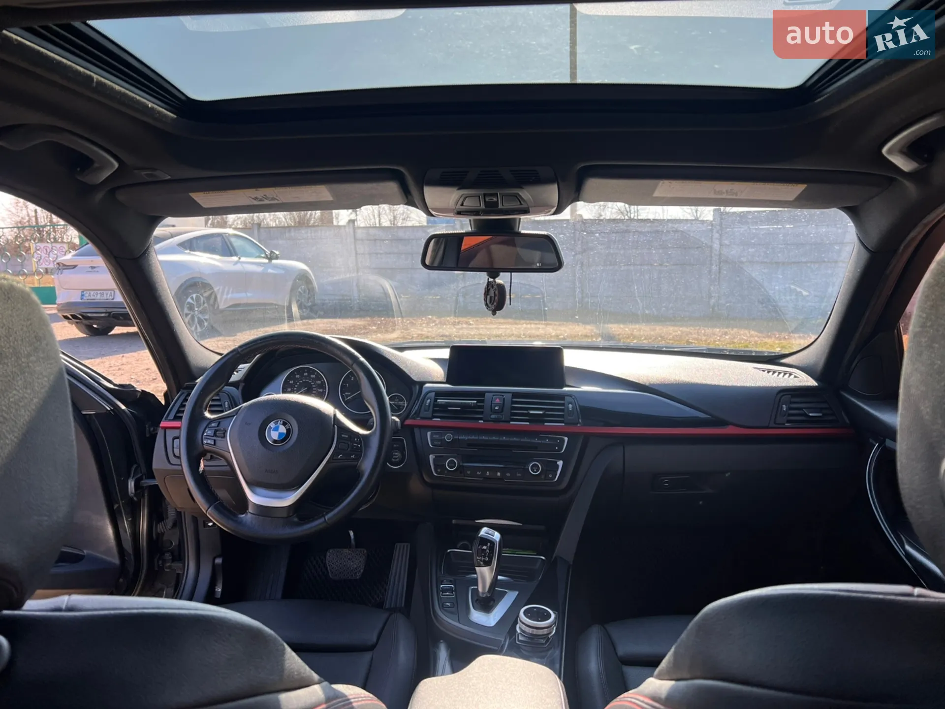 2012 BMW 3er - мініатюра 13