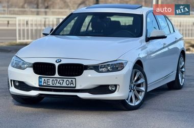Седан BMW 3 Series 2015 в Днепре