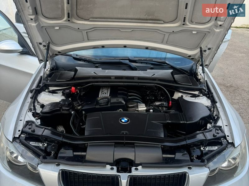 Седан BMW 3 Series 2008 в Одессе