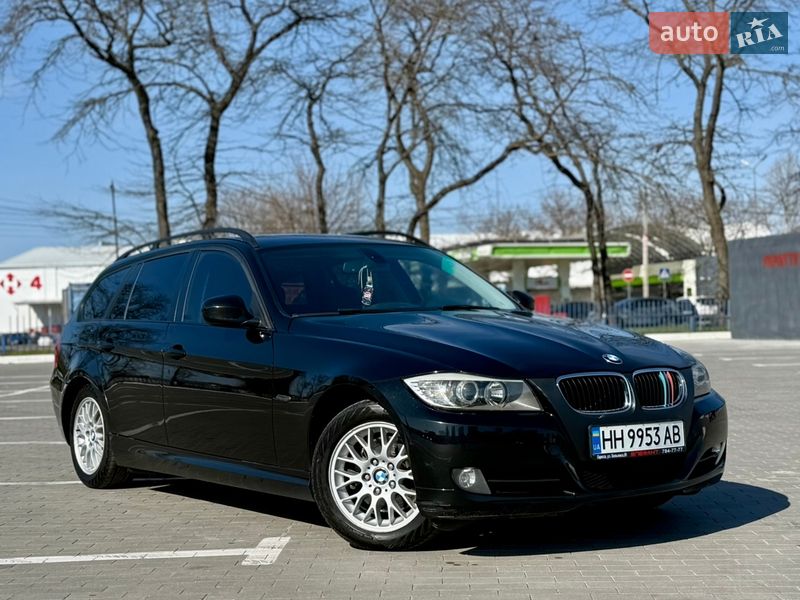 BMW 3 Series 2010