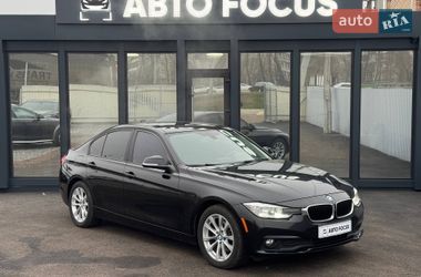 Седан BMW 3 Series 2015 в Киеве
