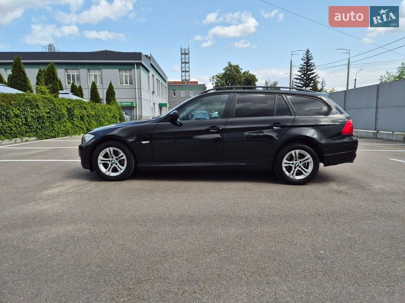 Универсал BMW 3 Series 2010 в Киеве