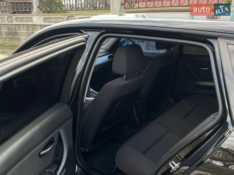 Универсал BMW 3 Series 2008 в Калуше
