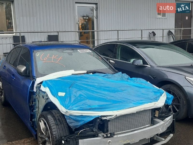 Седан BMW 3 Series 2021 в Києві