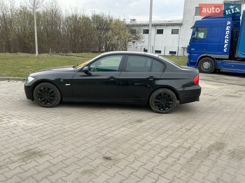 Седан BMW 3 Series 2006 в Ивано-Франковске