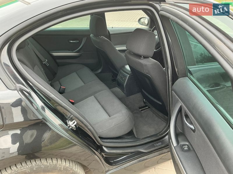 Седан BMW 3 Series 2006 в Ивано-Франковске