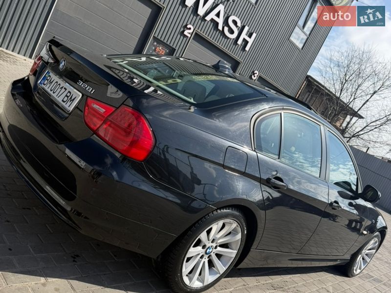 Седан BMW 3 Series 2010 в Киеве фото 5 Седан BMW 3 Series 2010 в Киеве
