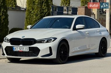 Седан BMW 3 Series 2022 в Івано-Франківську