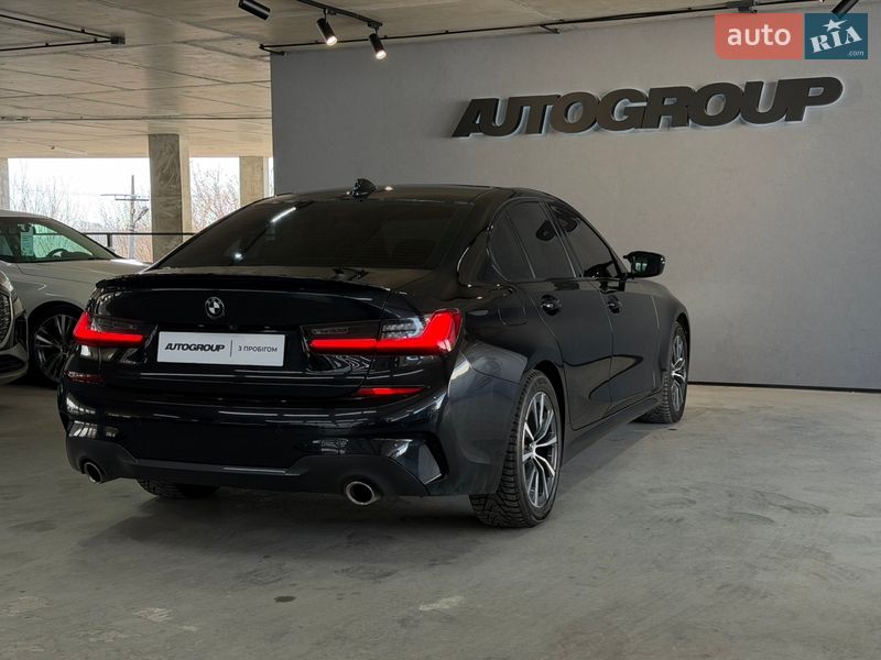 Седан BMW 3 Series 2019 в Одесі