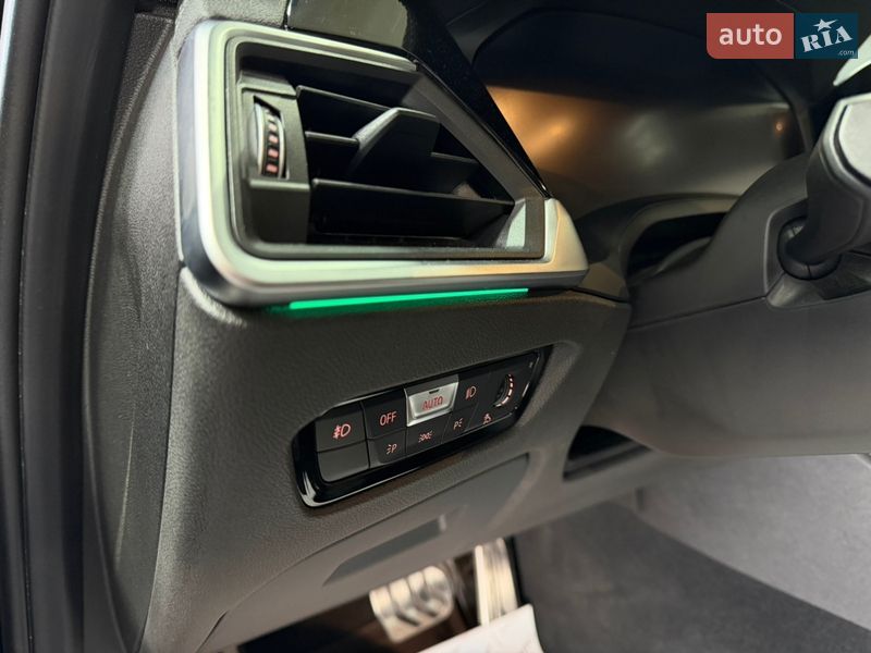 Седан BMW 3 Series 2019 в Одесі