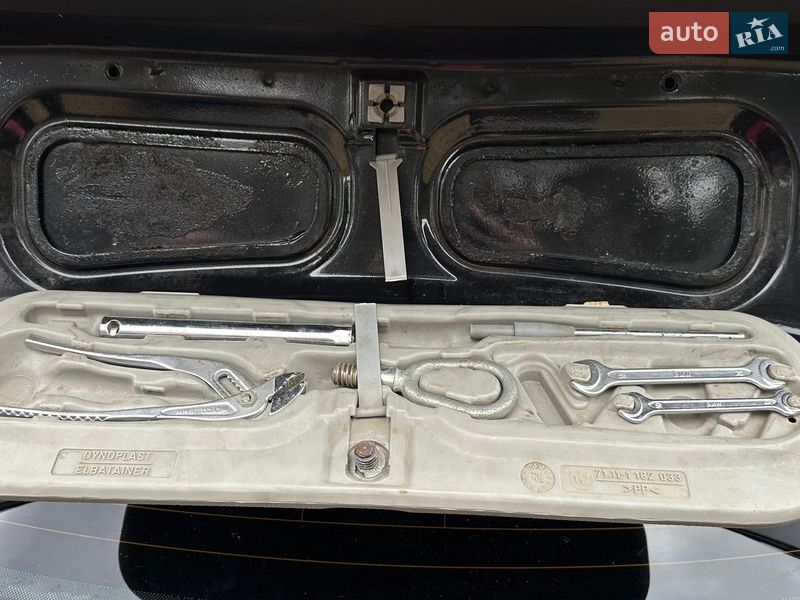 Седан BMW 3 Series 1995 в Гнівані