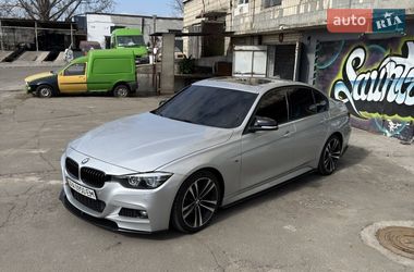 Седан BMW 3 Series 2018 в Киеве