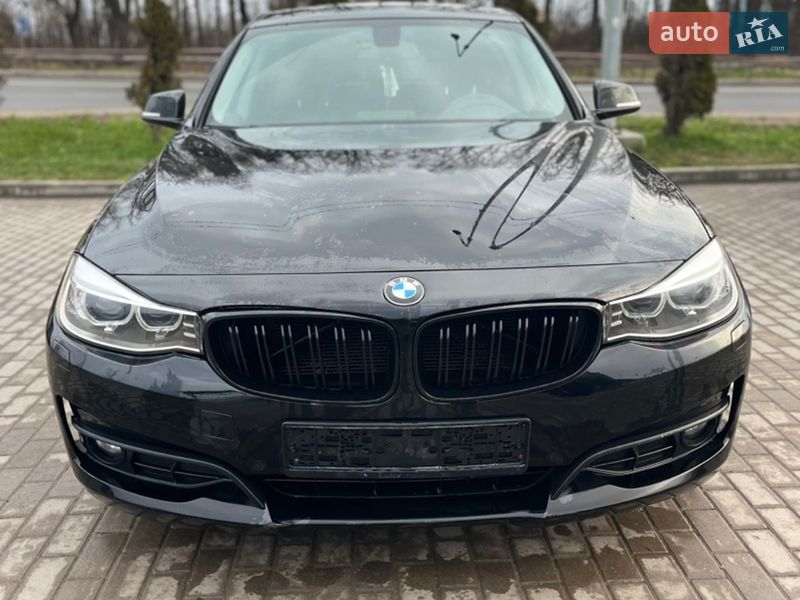 Седан BMW 3 Series 2013 в Тернополі