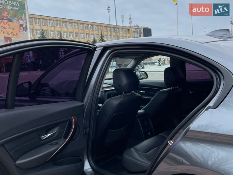 Седан BMW 3 Series 2014 в Николаеве фото 9 Седан BMW 3 Series 2014 в Николаеве