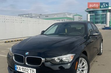 Седан BMW 3 Series 2016 в Киеве