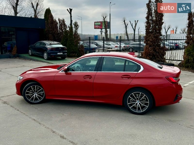 Седан BMW 3 Series 2022 в Киеве