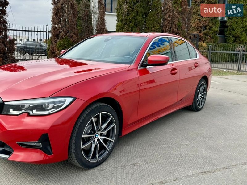 Седан BMW 3 Series 2022 в Киеве