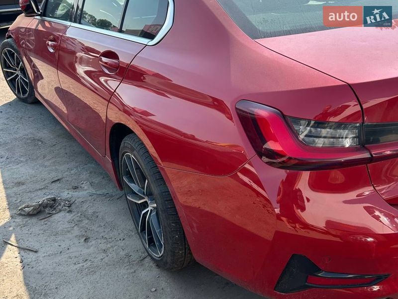 Седан BMW 3 Series 2022 в Киеве