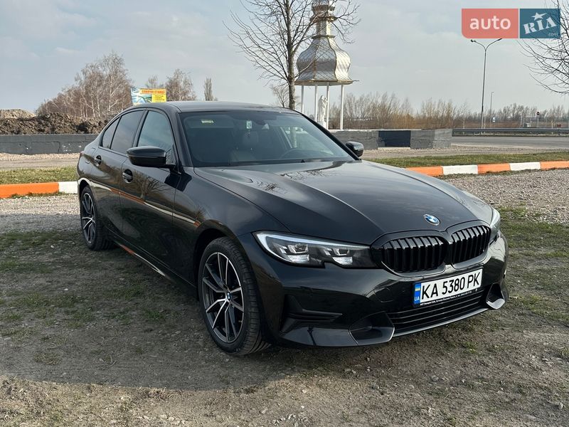 Седан BMW 3 Series 2022 в Києві