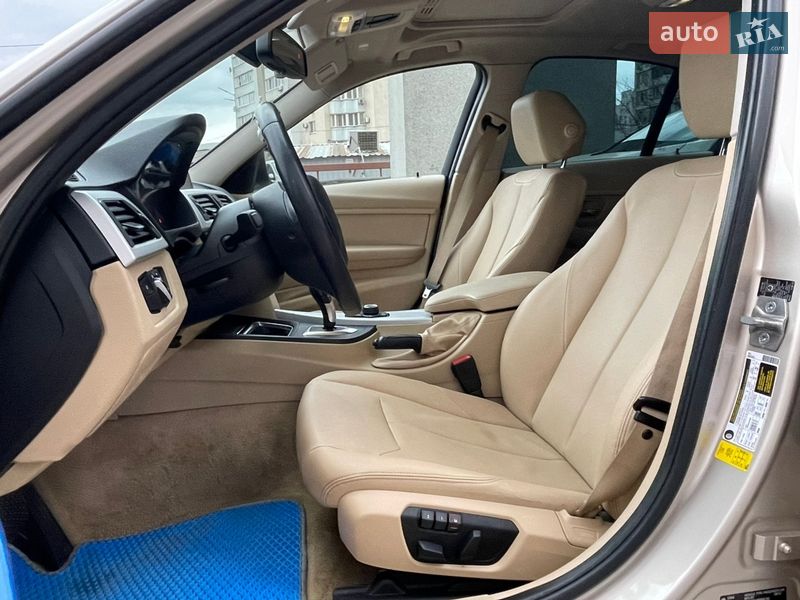 Седан BMW 3 Series 2012 в Киеве