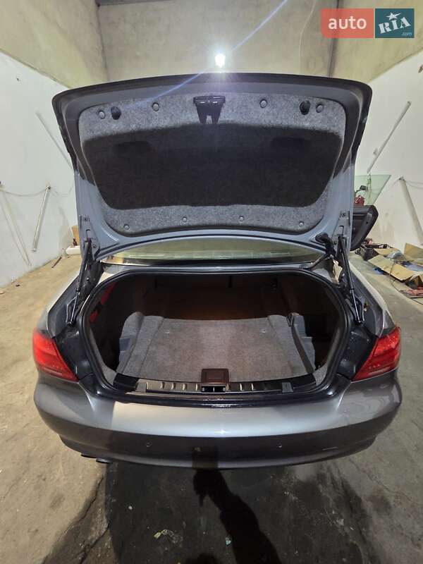 Купе BMW 3 Series 2010 в Киеве фото 10 Купе BMW 3 Series 2010 в Киеве