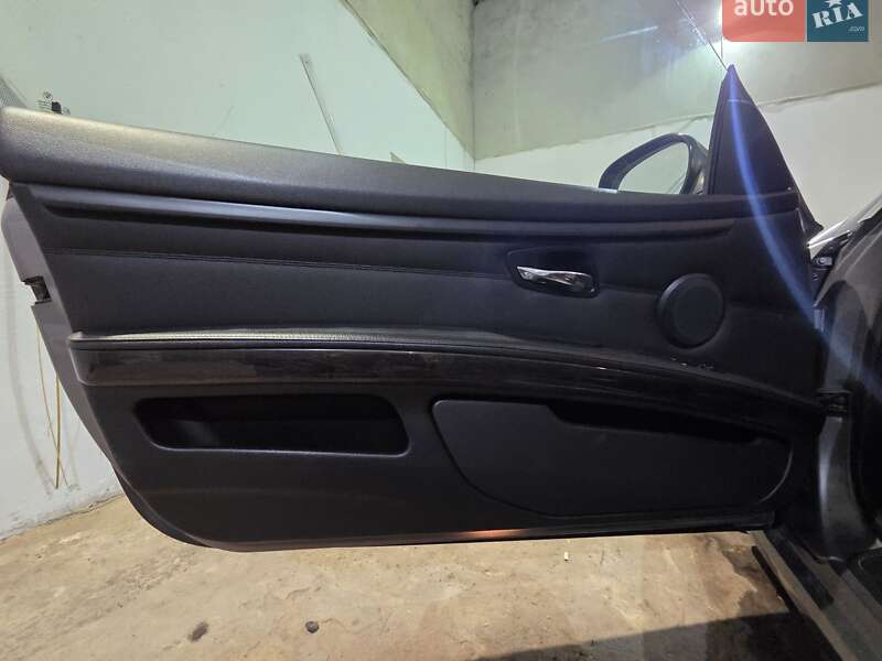 Купе BMW 3 Series 2010 в Киеве фото 11 Купе BMW 3 Series 2010 в Киеве