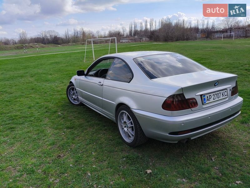 Купе BMW 3 Series 2004 в Запорожье