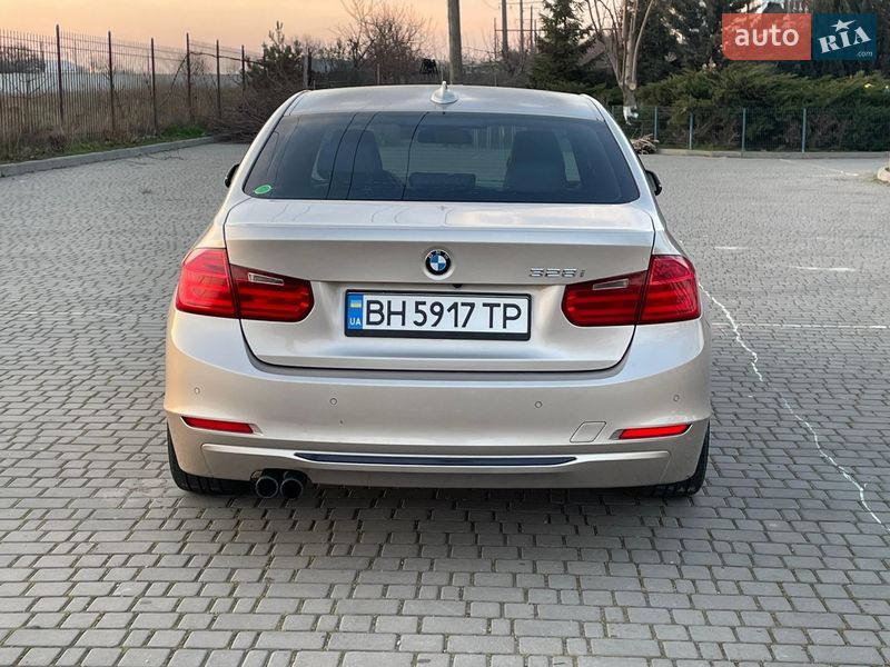 Седан BMW 3 Series 2013 в Одессе