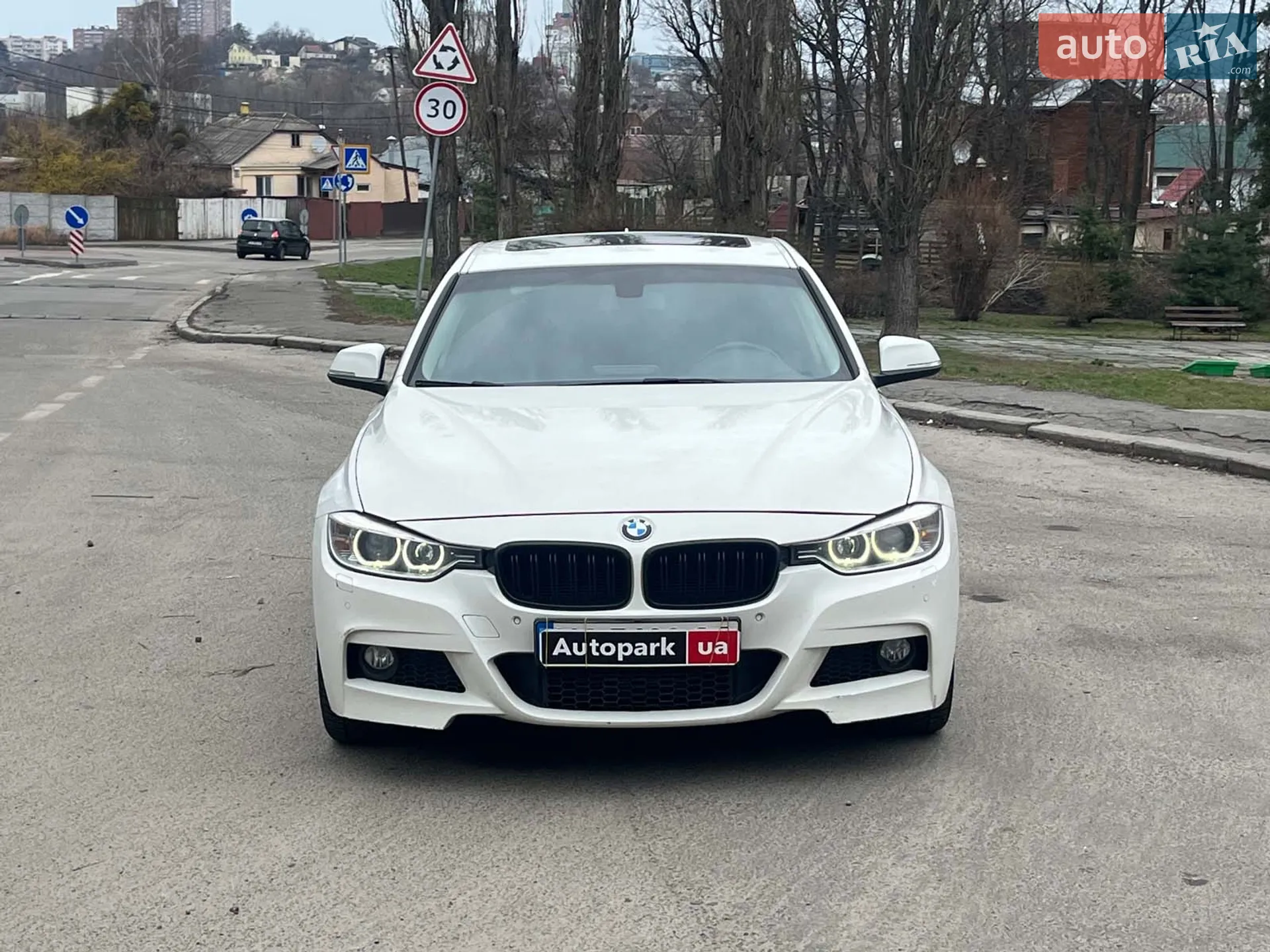 2016 BMW 3er - мініатюра 2