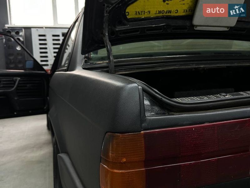 Купе BMW 3 Series 1985 в Николаеве фото 2 Купе BMW 3 Series 1985 в Николаеве