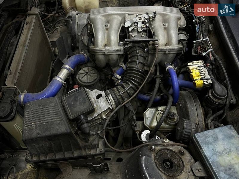 Купе BMW 3 Series 1985 в Николаеве фото 10 Купе BMW 3 Series 1985 в Николаеве