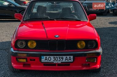 Седан BMW 3 Series 1986 в Ужгороде