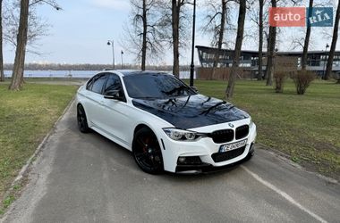Седан BMW 3 Series 2016 в Киеве