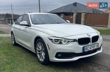 Седан BMW 3 Series 2017 в Луцке