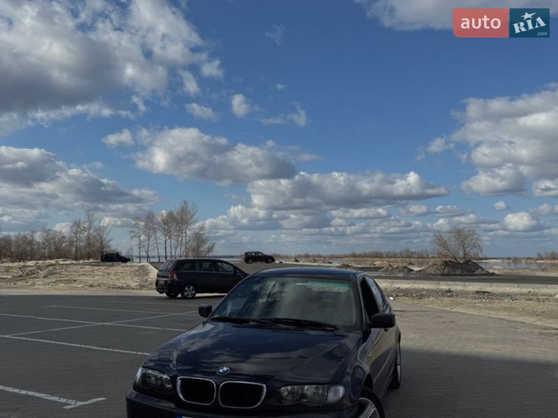 BMW 3 Series 2004