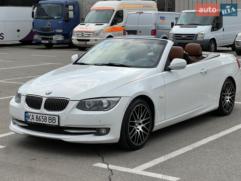 Кабриолет BMW 3 Series 2010 в Киеве фото 3 Кабриолет BMW 3 Series 2010 в Киеве