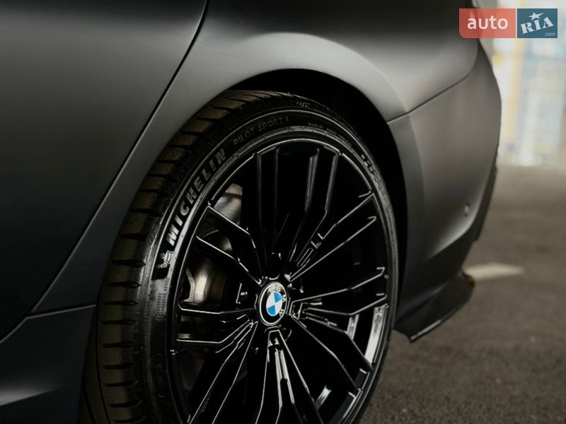 Седан BMW 3 Series 2019 в Харкові