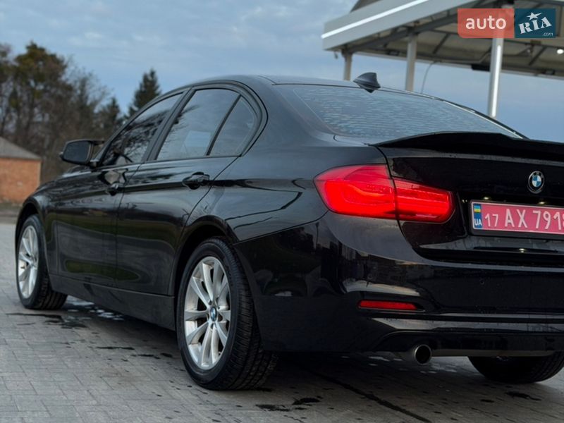 Седан BMW 3 Series 2017 в Лубнах