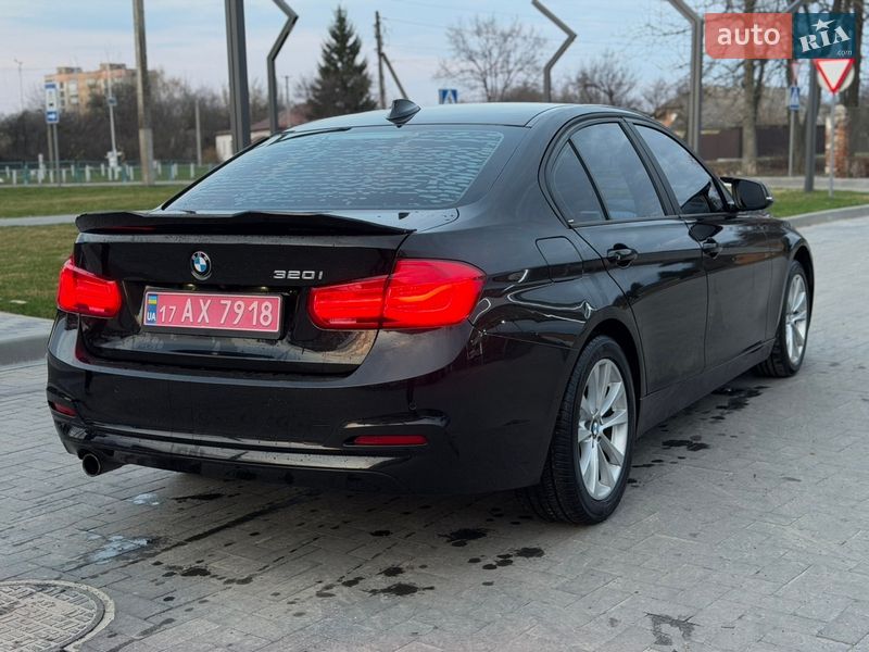 Седан BMW 3 Series 2017 в Лубнах