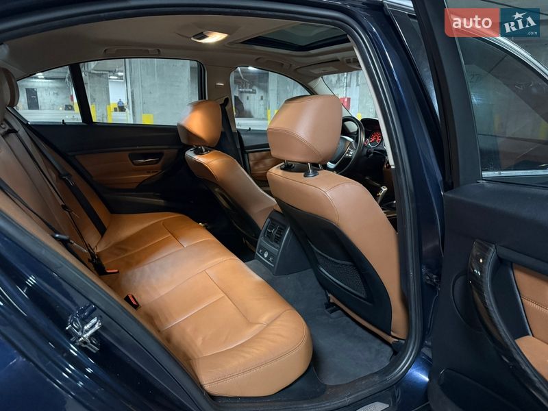 Седан BMW 3 Series 2012 в Тернополі
