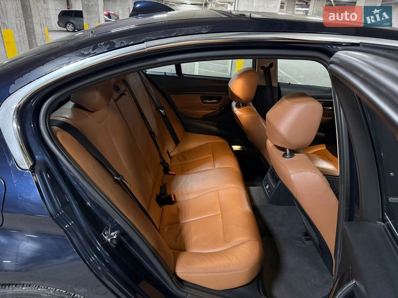 Седан BMW 3 Series 2012 в Тернополі