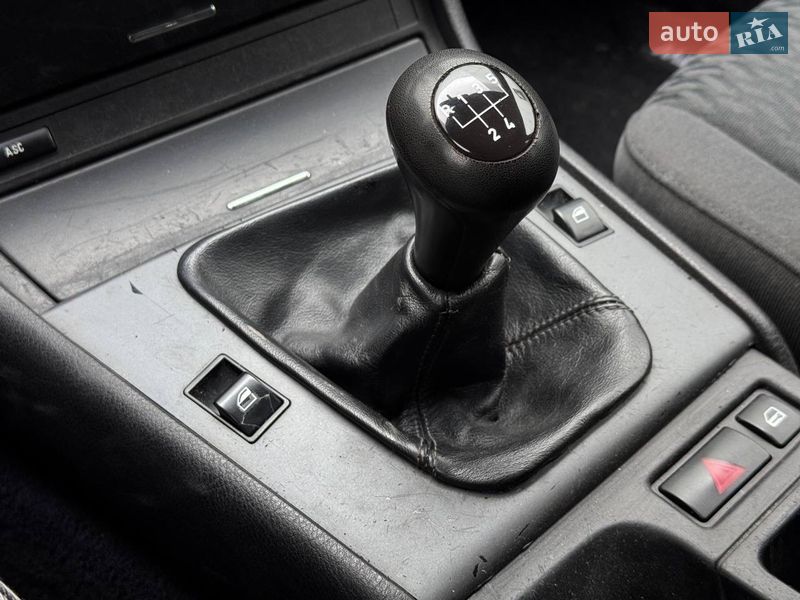 Універсал BMW 3 Series 2001 в Києві