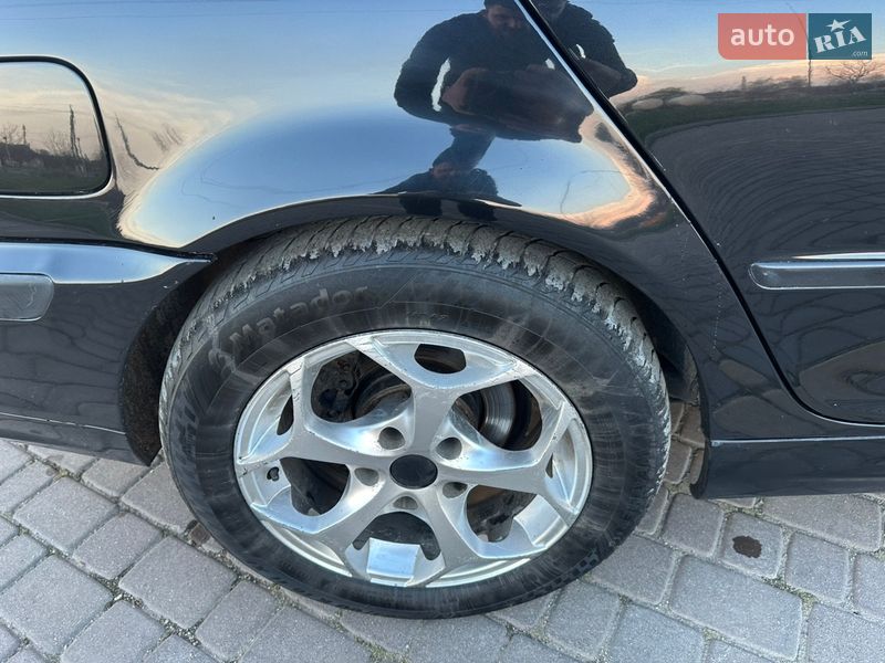 Универсал BMW 3 Series 2004 в Теофиполе