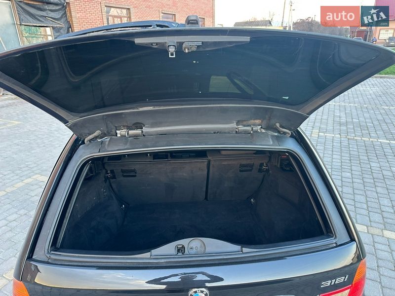 Универсал BMW 3 Series 2004 в Теофиполе