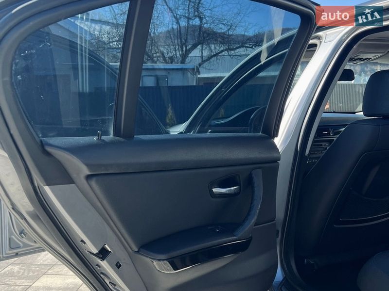 Седан BMW 3 Series 2009 в Ивано-Франковске фото 17 Седан BMW 3 Series 2009 в Ивано-Франковске