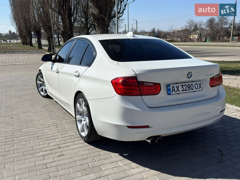 Седан BMW 3 Series 2015 в Харкові