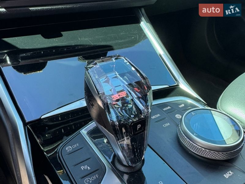 Седан BMW 3 Series 2019 в Києві фото 18 Седан BMW 3 Series 2019 в Києві