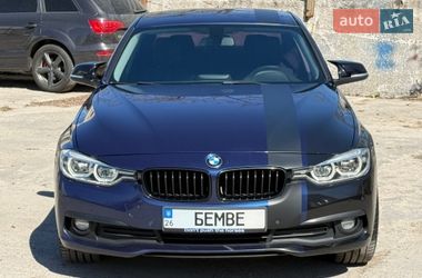 Седан BMW 3 Series 2017 в Києві