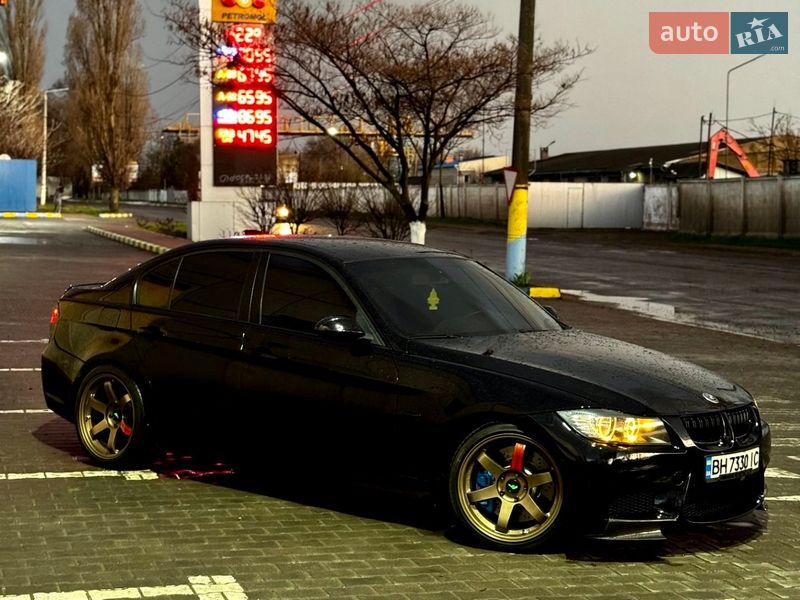 Седан BMW 3 Series 2005 в Белгороде-Днестровском фото 3 Седан BMW 3 Series 2005 в Белгороде-Днестровском