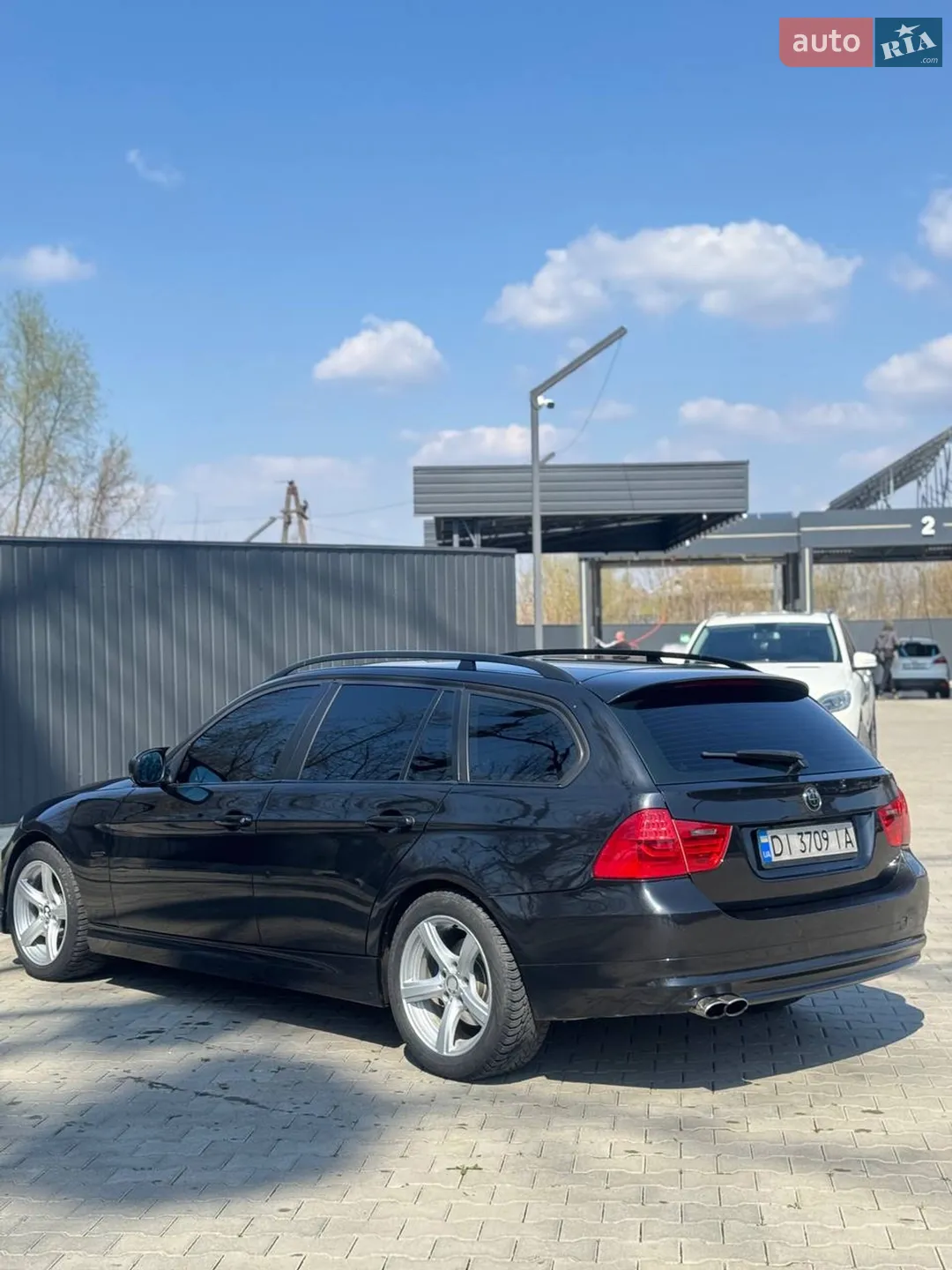 2010 BMW 3er - мініатюра 10